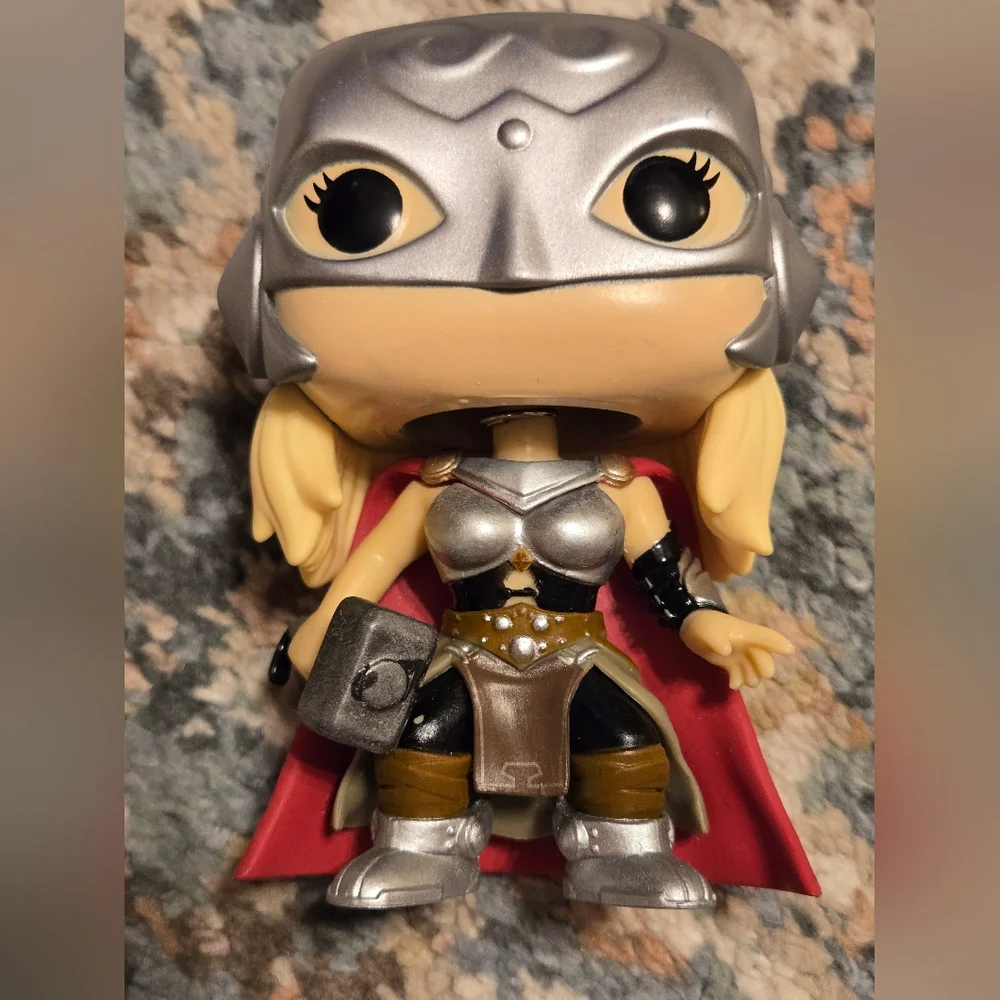 Funko Pop! Marvel Avengers  Lady Thor Jane Foster Secret Wars Figure